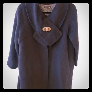 Oral Keily three-quarter sleeve coat